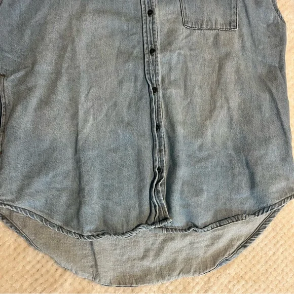 RISEN Womens Jean Denim Shirt Sleeveless Denim Button-Up Shirt Casual Small - Picture 7 of 12